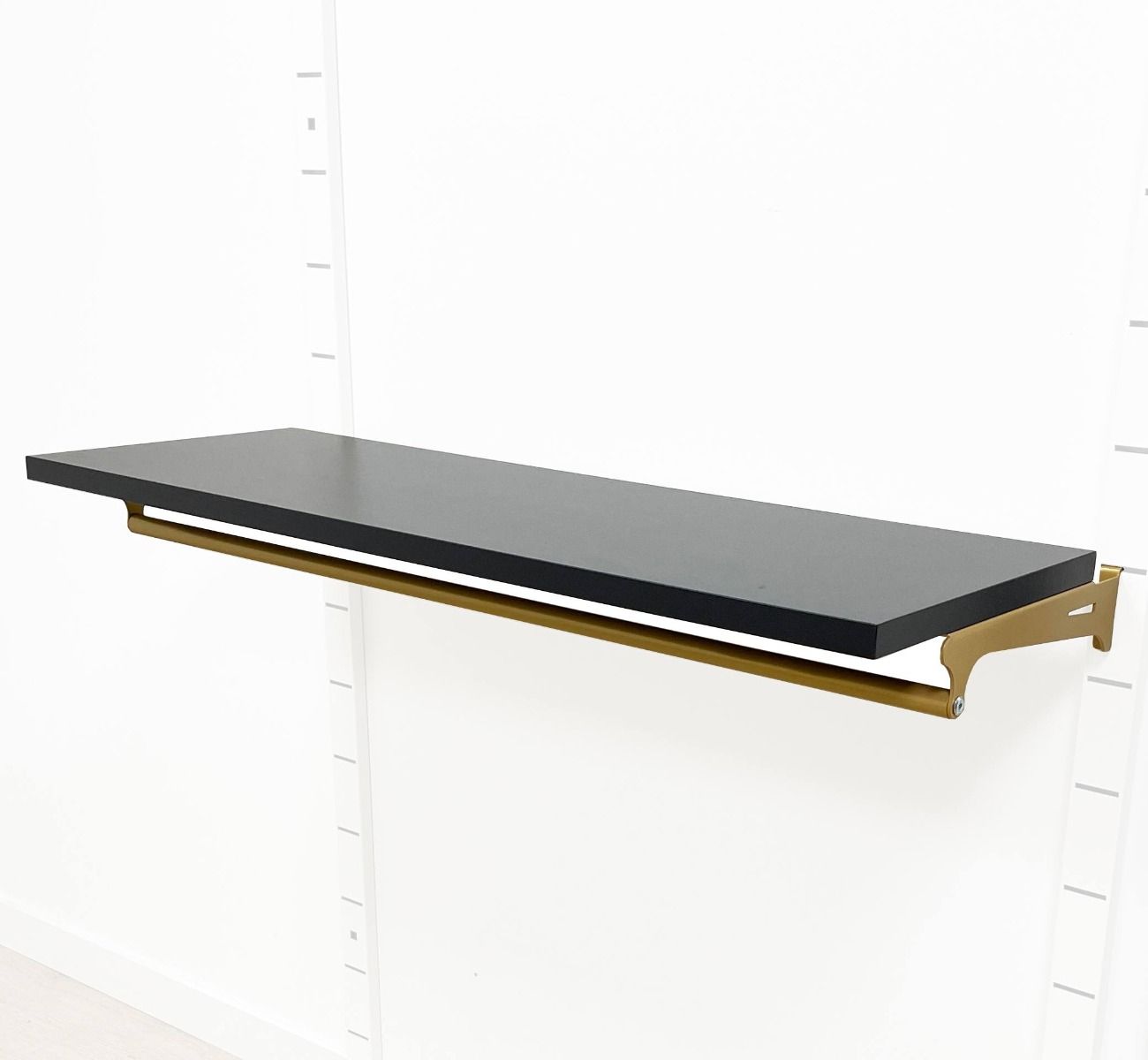 Laser legplank zwart 100 cm met dragers en hangstang goud