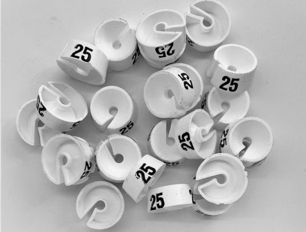 Maatdopje maat 25 wit maataanduiding voor kledinghangers per 25 stuks