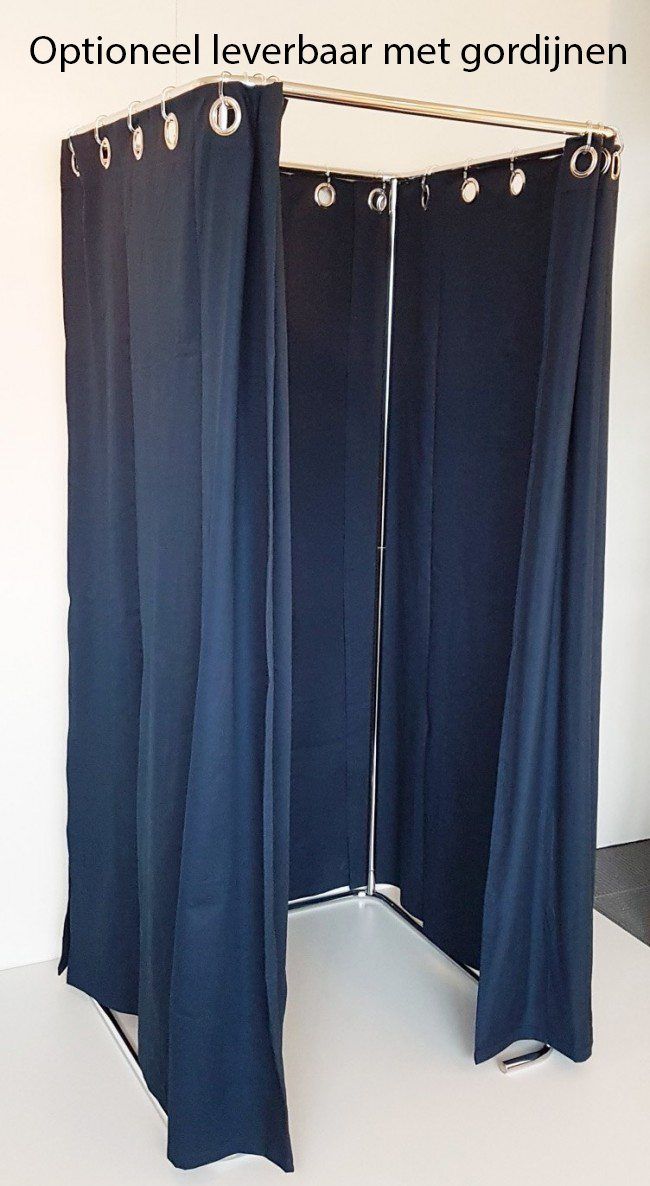 Mobiele paskamer zonder gordijnen