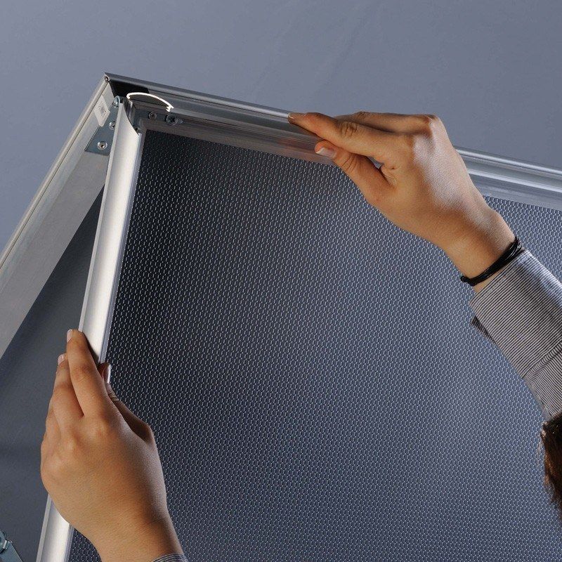 Stoepbord A0 (84.1 x 118.9 cm) aluminium kliklijst