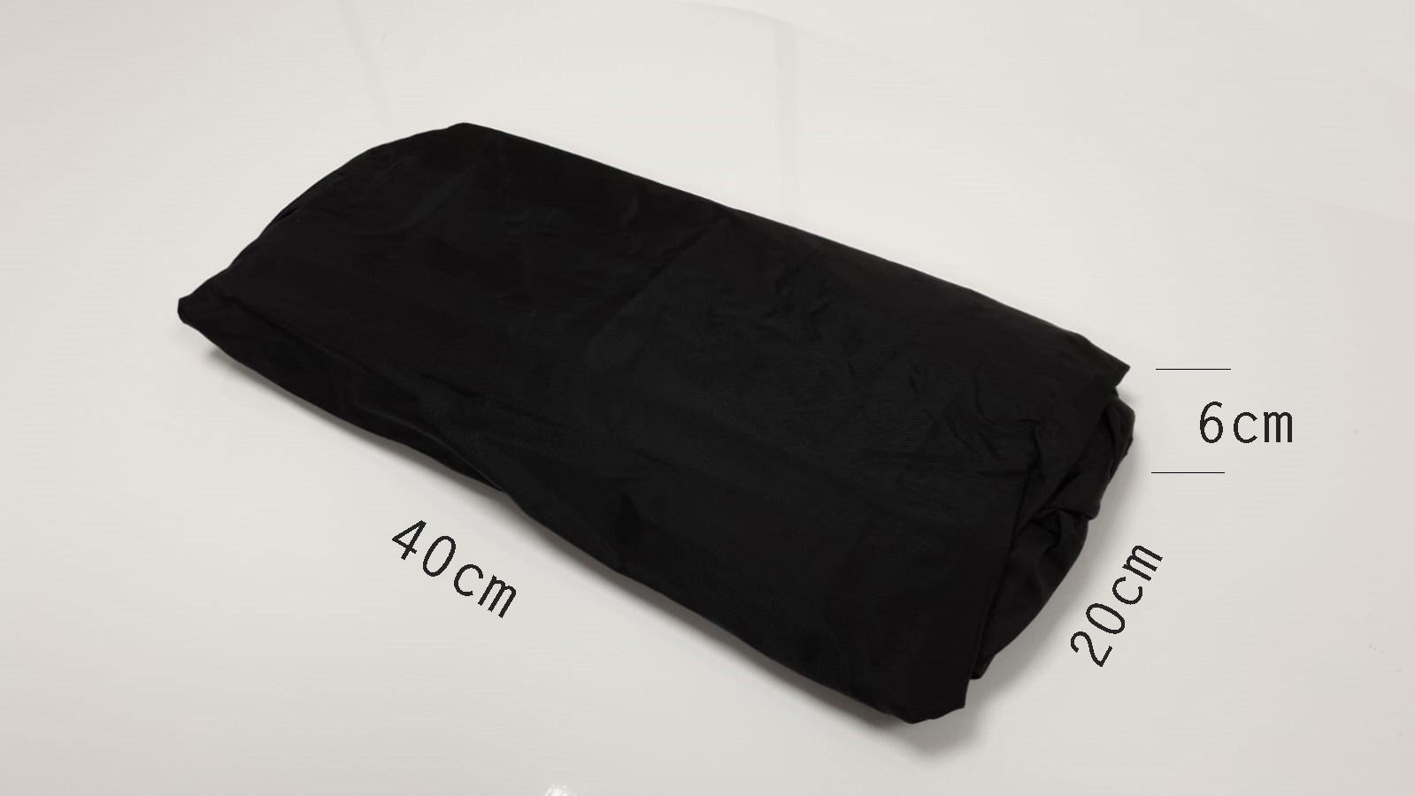 Kleding collectiehoes L 135cm met klem zwart opgevouwen