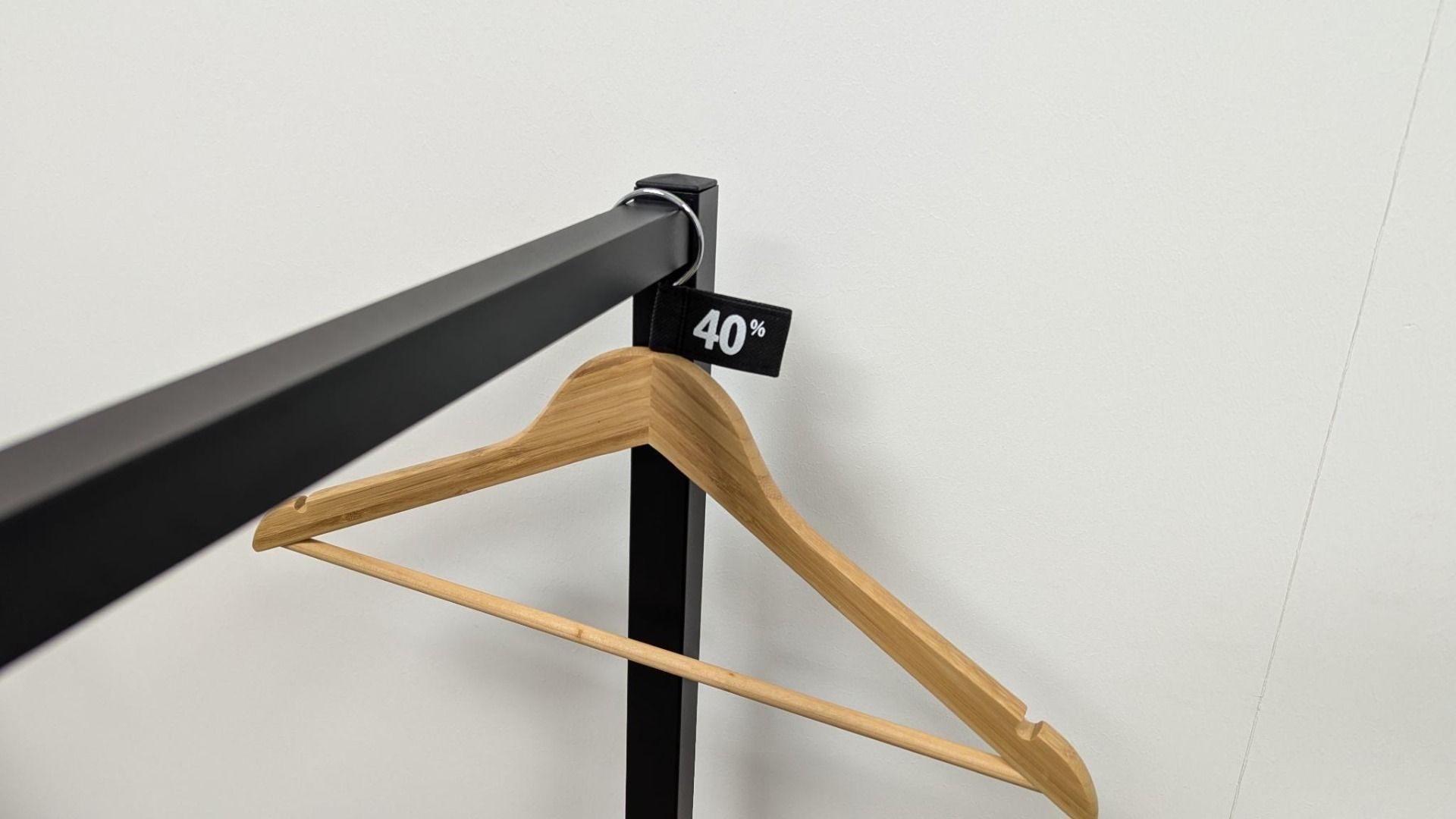 Label aanduider vaantje kledinghangers 40% zwart