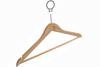Hotelhanger met anti diefstal ring Blank gelakt hout